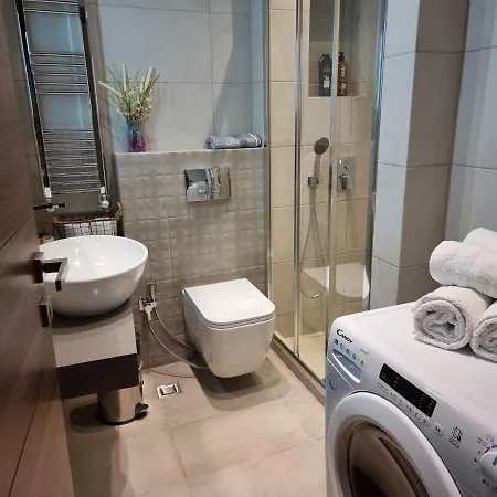 Апартаменты Iris Center Premium *